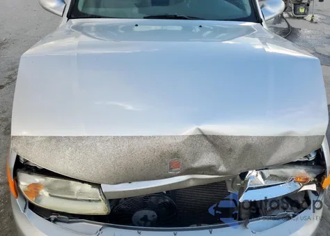 2002 Saturn Lw200 from USA, damaged, VIN 1G8JU84F52Y584755